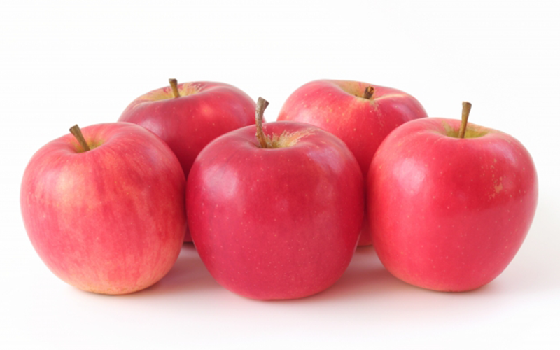 糖尿病患者はりんごを食べても大丈夫？